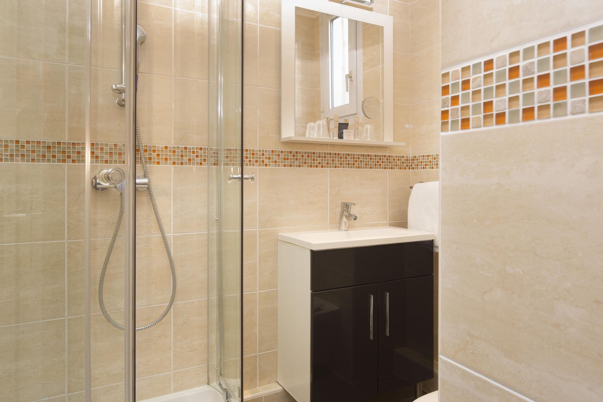 Chatillon Montparnasse Hotel Parijs